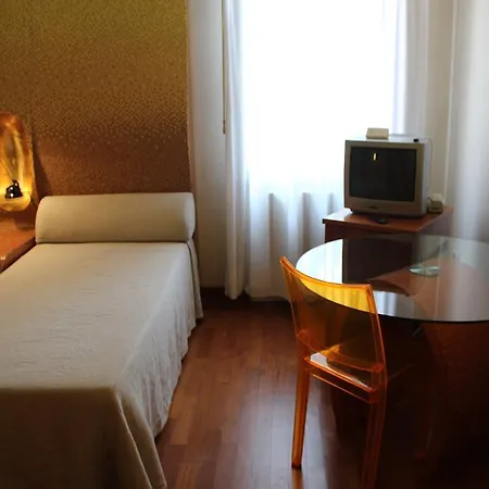 Bed & Breakfast Domus Orsoni 2*