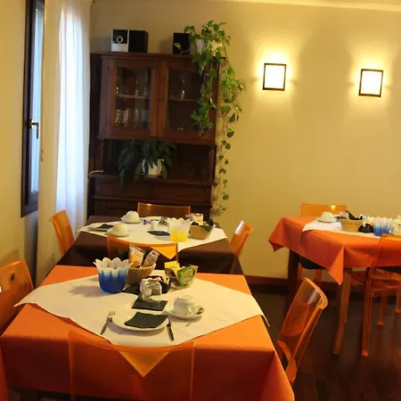 Domus Orsoni Bed & Breakfast
