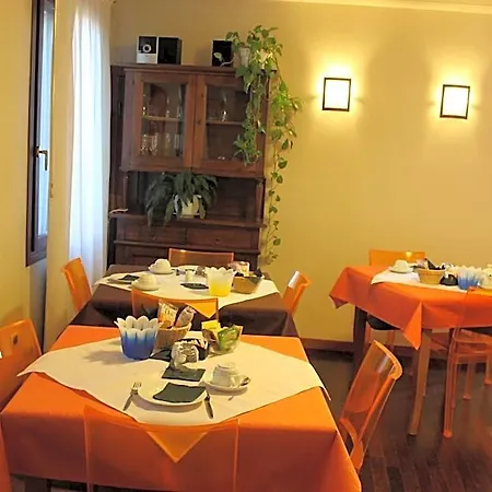 Domus Orsoni Bed & Breakfast 3*